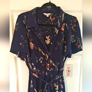 Nanette Floral Navy Dress with Short Sleeves